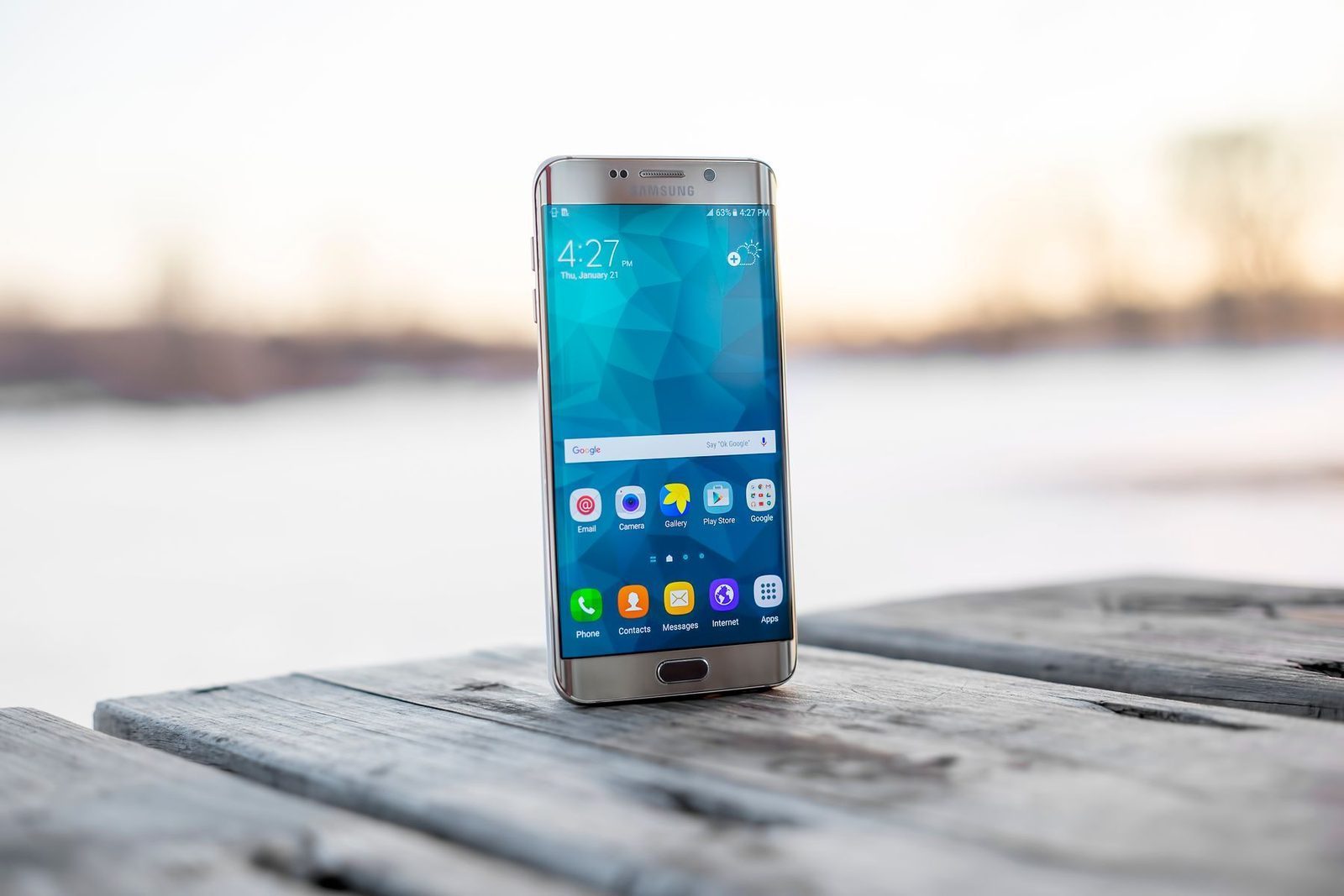 Smartphone mit internationalen Diensten
